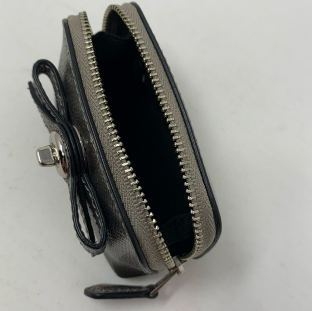 Coach Pouch Small Zip Top Gray Gunmetal Turnlock - Picture 5 of 6